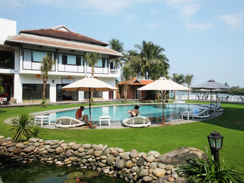 RIVER BEACH RESORT